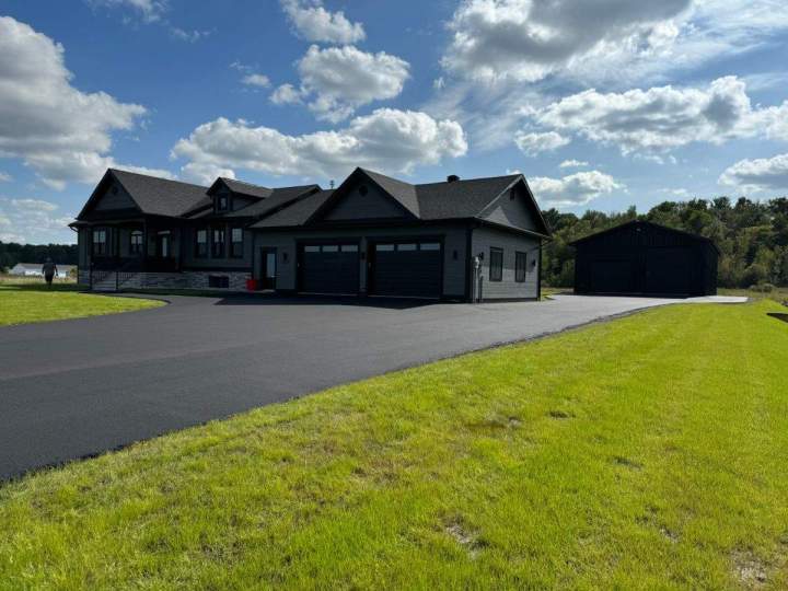 Resurfaçage d'asphalte Hawkesbury