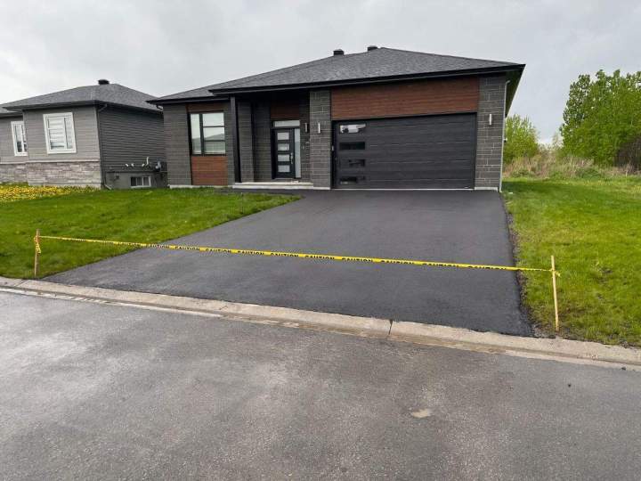 Resurfaçage d'asphalte Hawkesbury