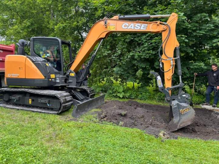 Entrepreneur excavation Hawkesbury