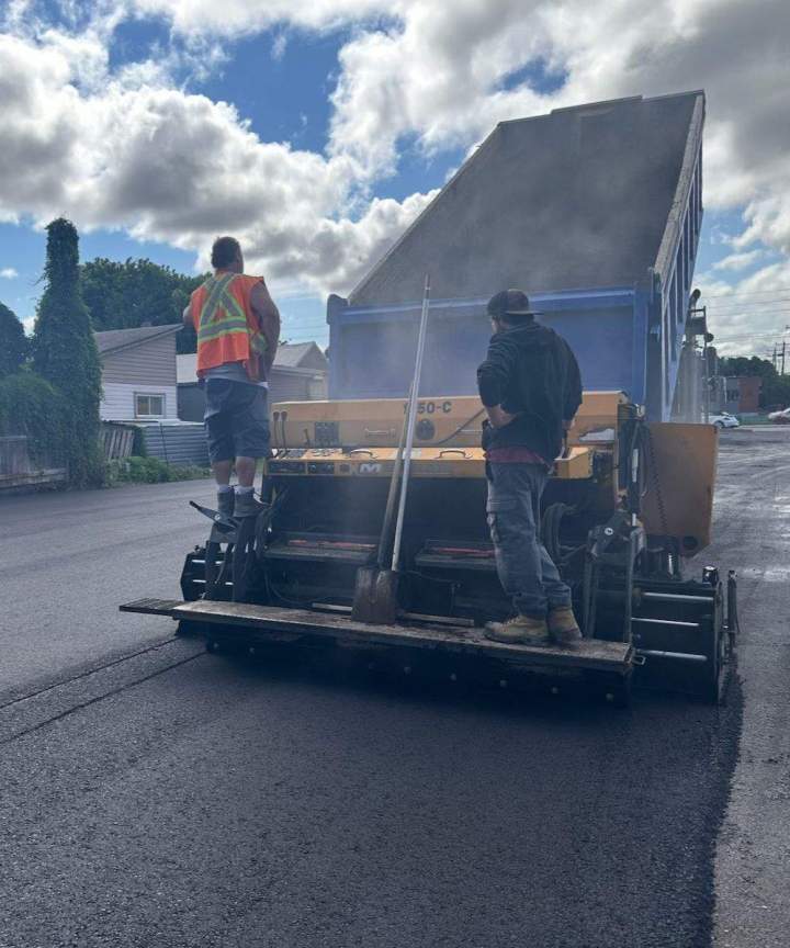 Resurfaçage d'asphalte Hawkesbury